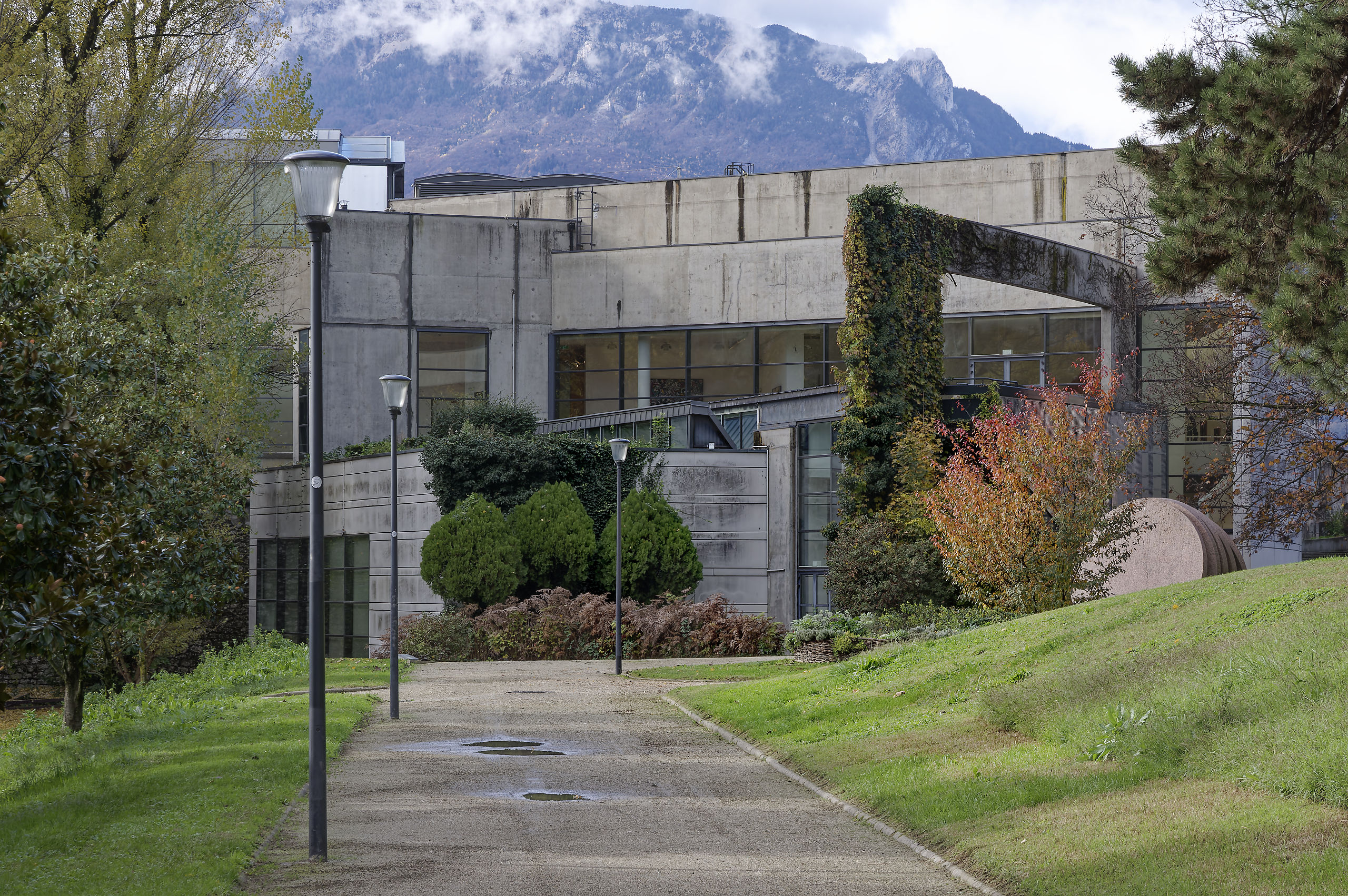 Musee Grenoble Exterieurs 007