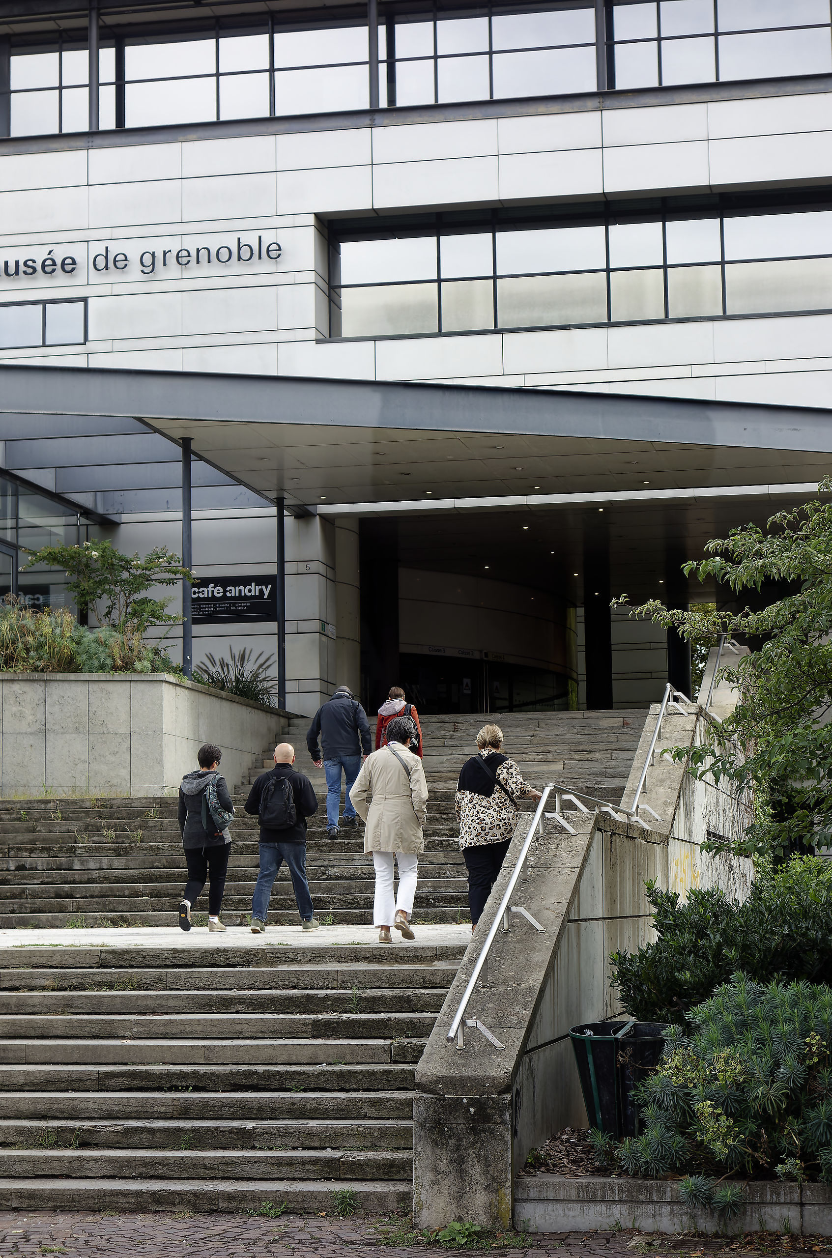 Les Extérieurs du Musée de Grenoble 13 Musee de Grenoble exterieurs 007